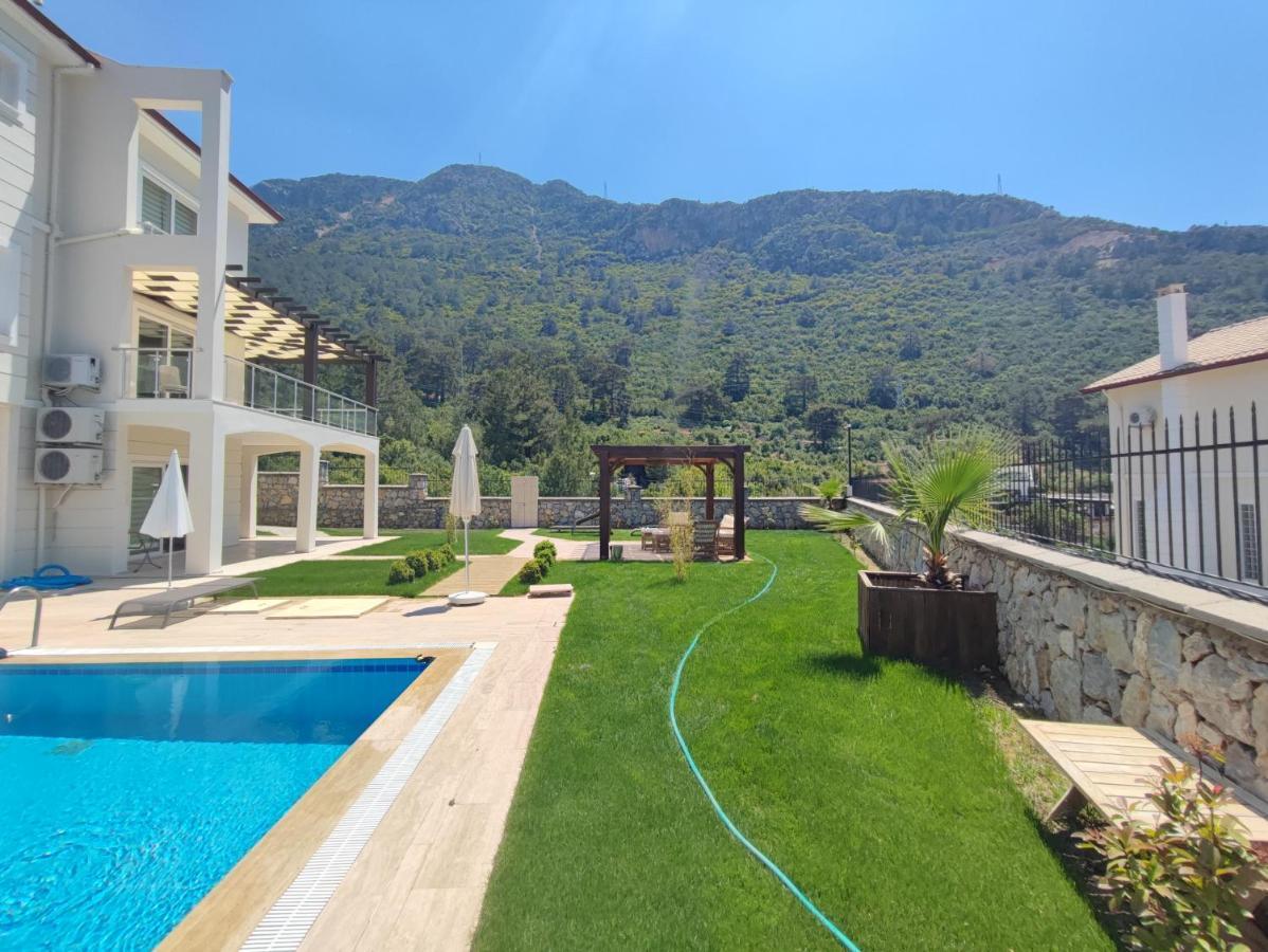 Villa Lillyrose Fethiye Exteriér fotografie